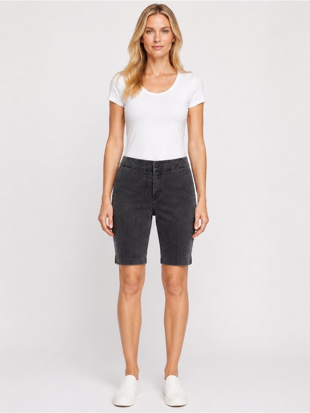 Kenneth Cole Reaction Black Denim Capri Cropped Jeans Size 10, 15 inch inseam